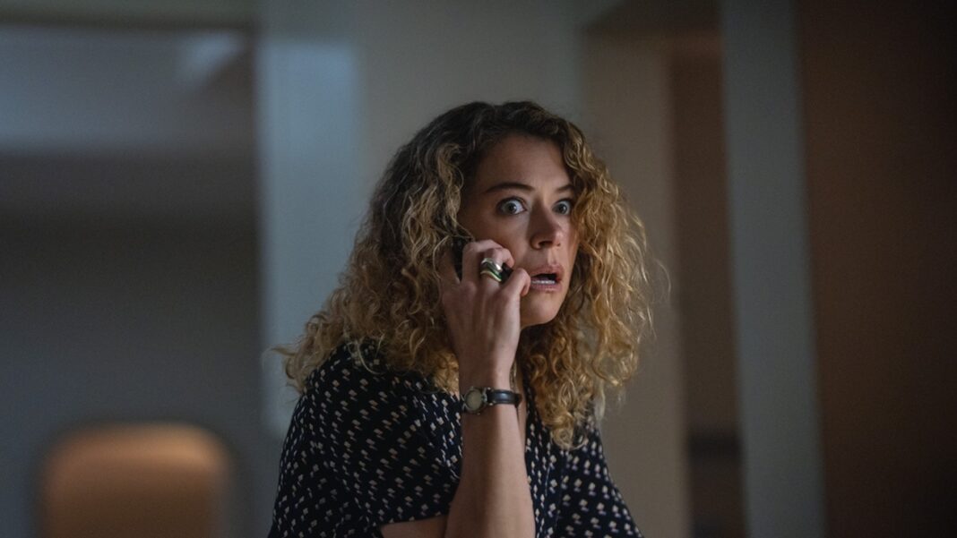 Apple TV Review: ‘Maximum Pleasure Guaranteed’ is an Involving, Off-Kilter Thriller with a Magnetically Chaotic Tatiana Maslany