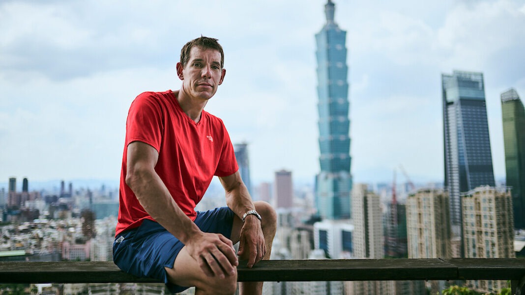 Alex Honnold on Risk, Fear, and Netflix’s ‘Skyscraper Live’ Alex Honnold on Risk, Fear, and Netflix’s ‘Skyscraper Live’