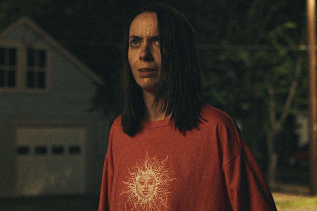 Interview: ‘Widows Bay’ Star Kate O’Flynn on Patricia’s Unexpected Popularity, Season 2, and Finding the Character’s Inner Weirdness Interview: ‘Widows Bay’ Star Kate O’Flynn on Patricia’s Unexpected Popularity, Season 2, and Finding the Character’s Inner Weirdness