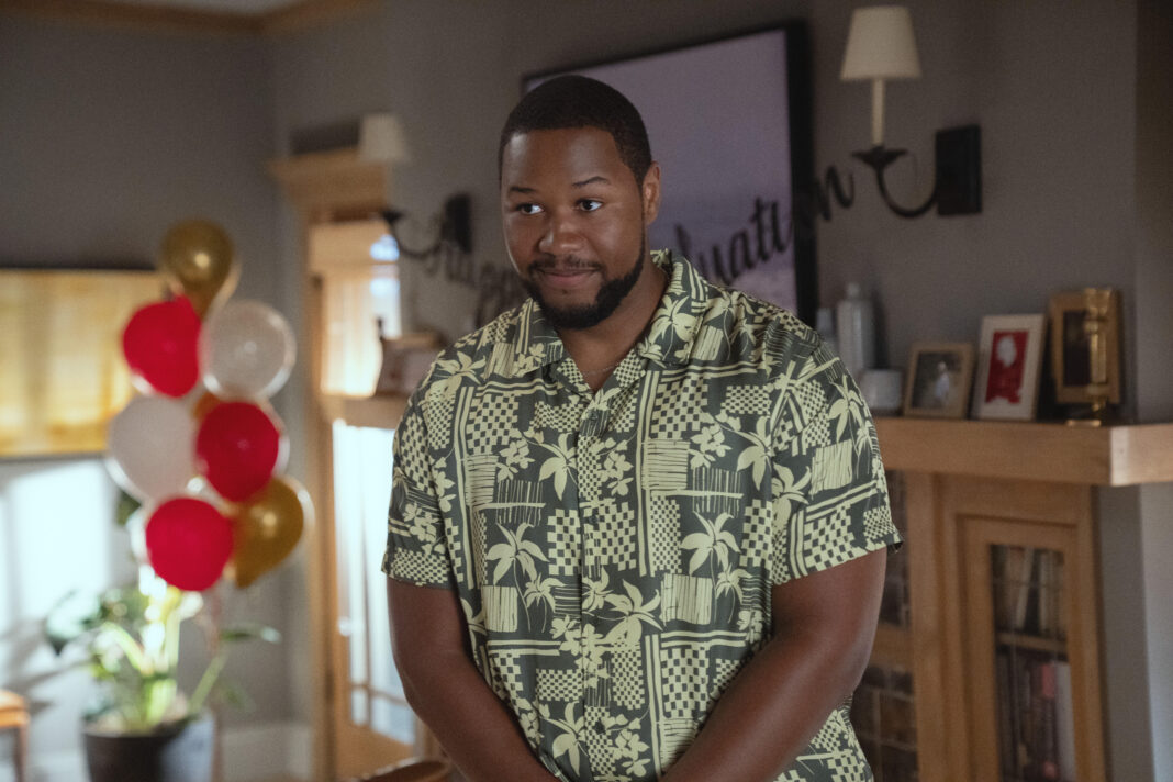 Interview: Luke Tennie on ‘Shrinking’ and the Appeal of Bill Lawrence’s TV Empire Interview: Luke Tennie on ‘Shrinking’ and the Appeal of Bill Lawrence’s TV Empire