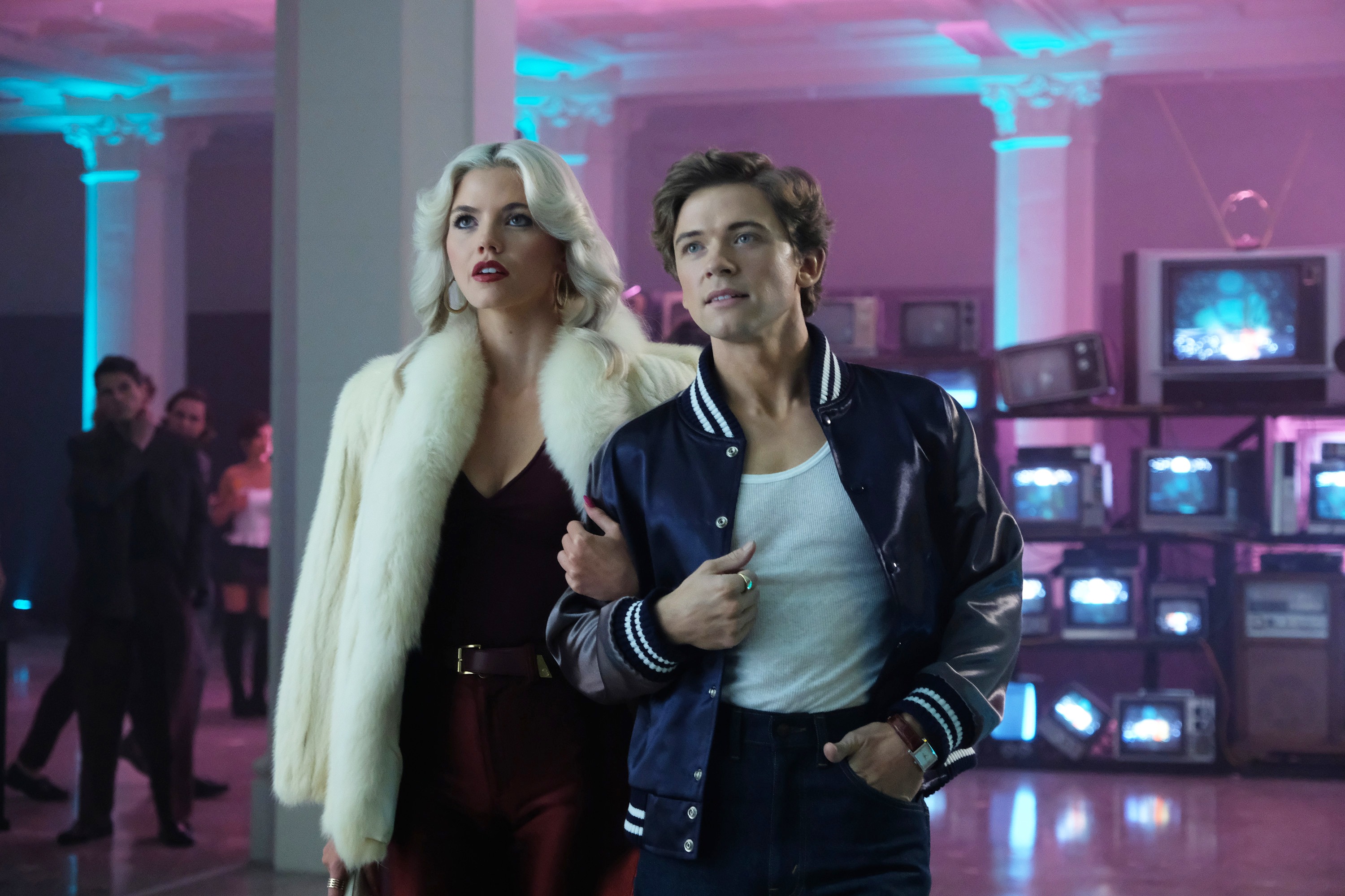 Interview: The Cast of ‘The Shards’ on Ryan Murphy’s “Maximum” Vision and the Darkness Beneath the Glamour - Awards Buzz